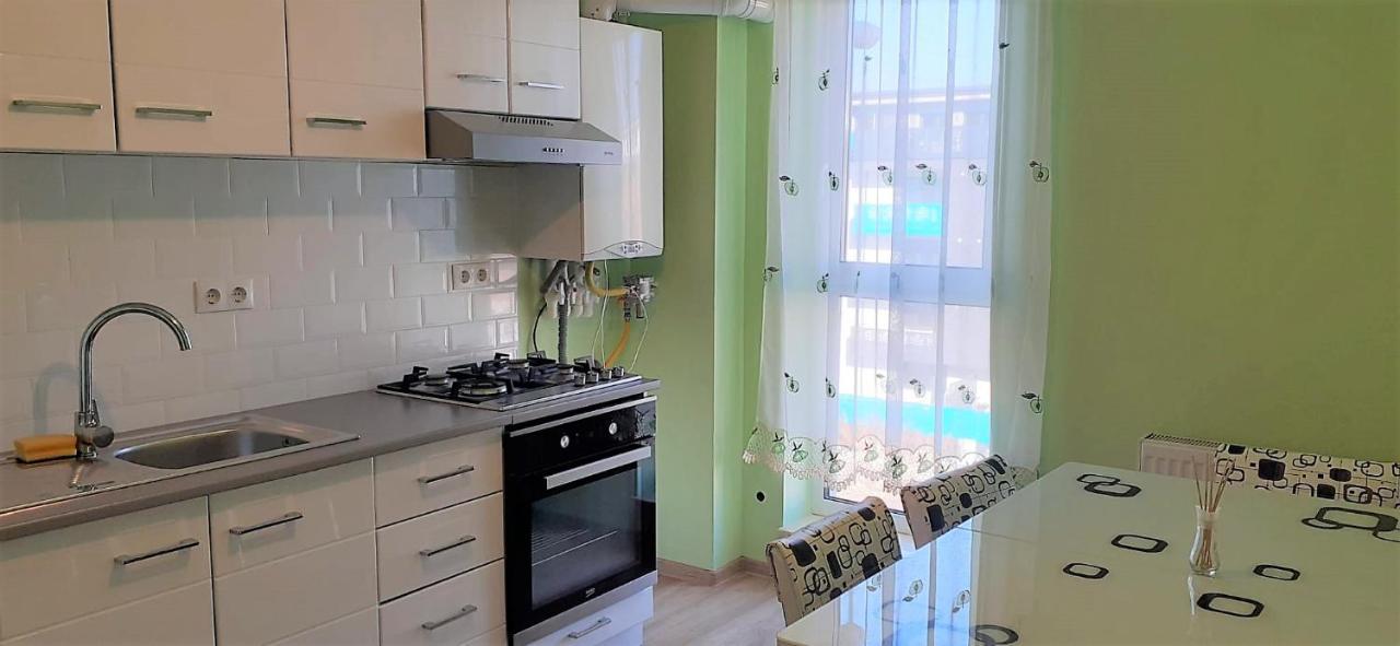 Apartament Nyx Floreşti Kültér fotó