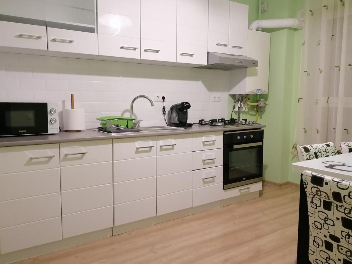 Apartament Nyx Floreşti Kültér fotó