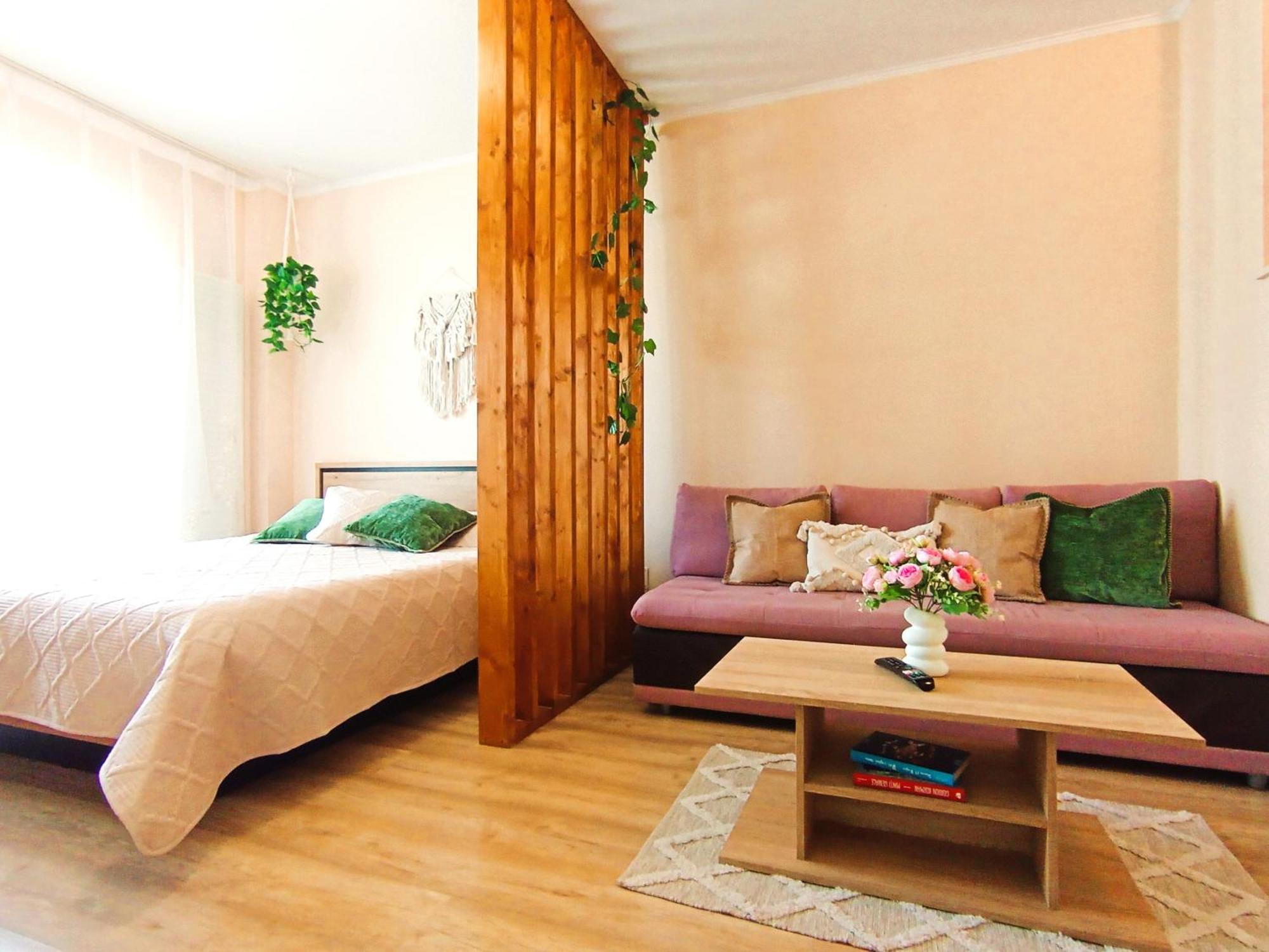 Apartament Nyx Floreşti Kültér fotó